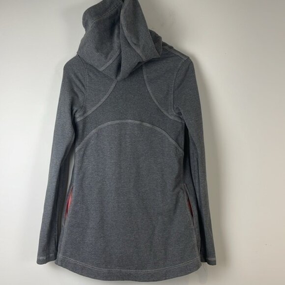Lululemon grey 3 snap hooded sweater size 4 - Picture 3 of 9